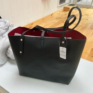Coach NWT Market Tote $295  black w red